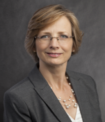 Deborah Hackett headshot.