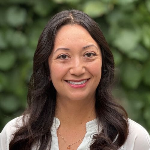Headshot of Jennifer Kurushima.