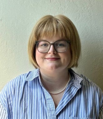 Headshot of Klaudia Krawczyk.
