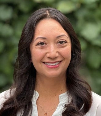 Headshot of Jennifer Kurushima.